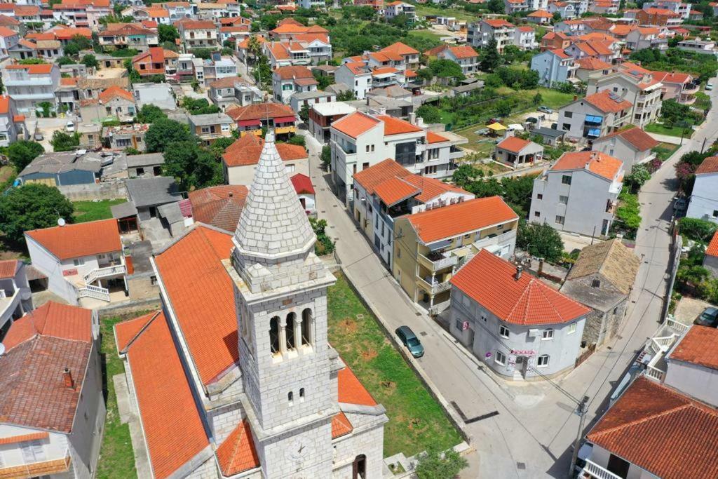 Apartman Bluemarin Appartamento Pakoštane Esterno foto